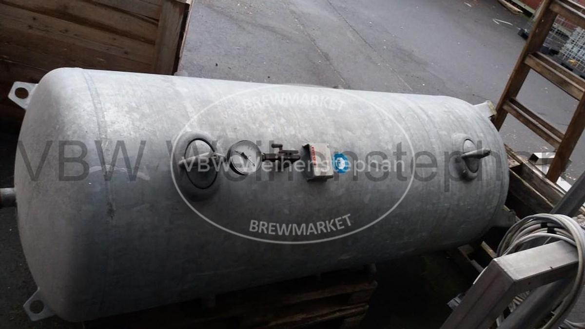 Used Compressed air tank