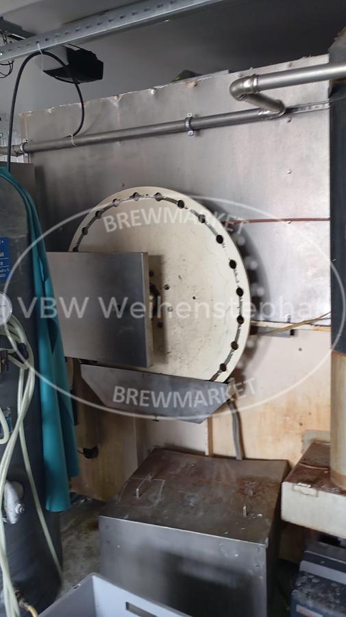 Used glass bottle filling and cleaning plant