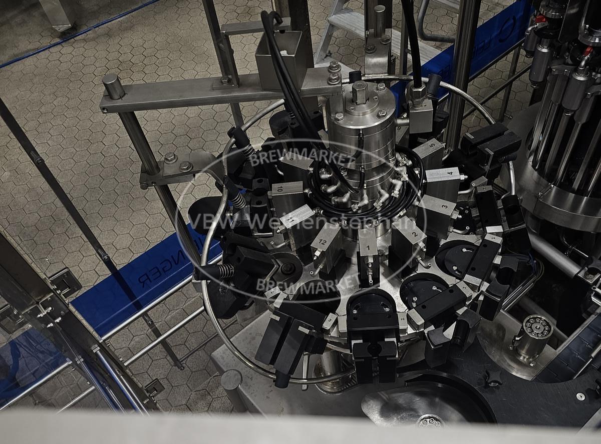 Used Filling line for disposable bottles