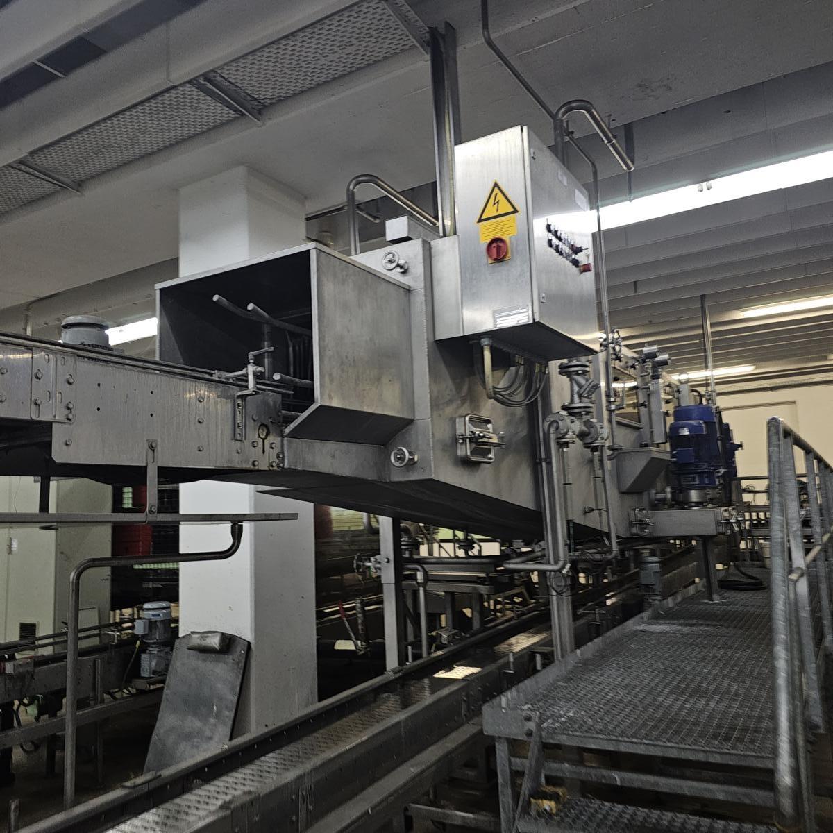 Used Crate washer