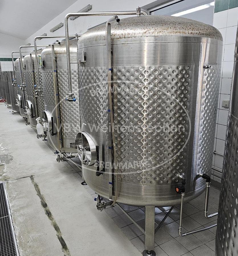 Used Storage tanks (6 pcs.)