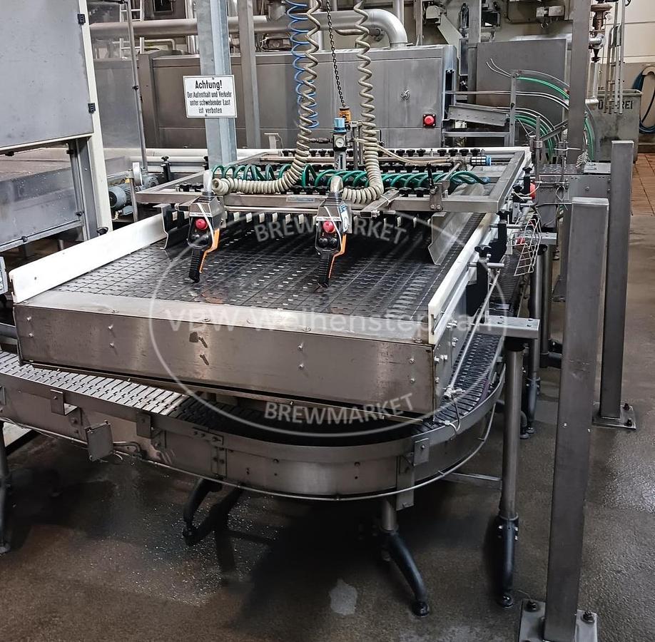 Used Bottle filling line for disposable bottles