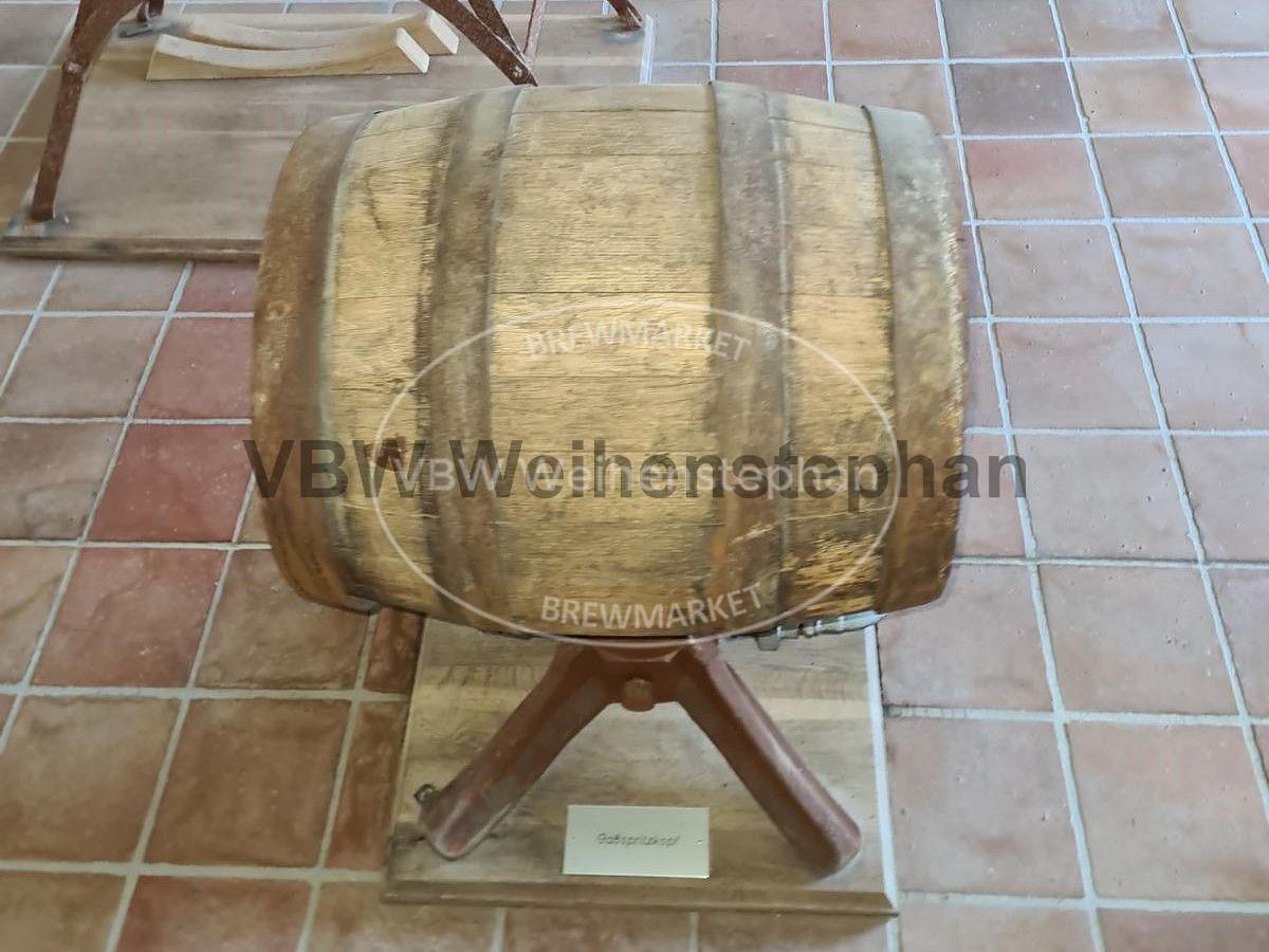 Used Mounted wooden cask