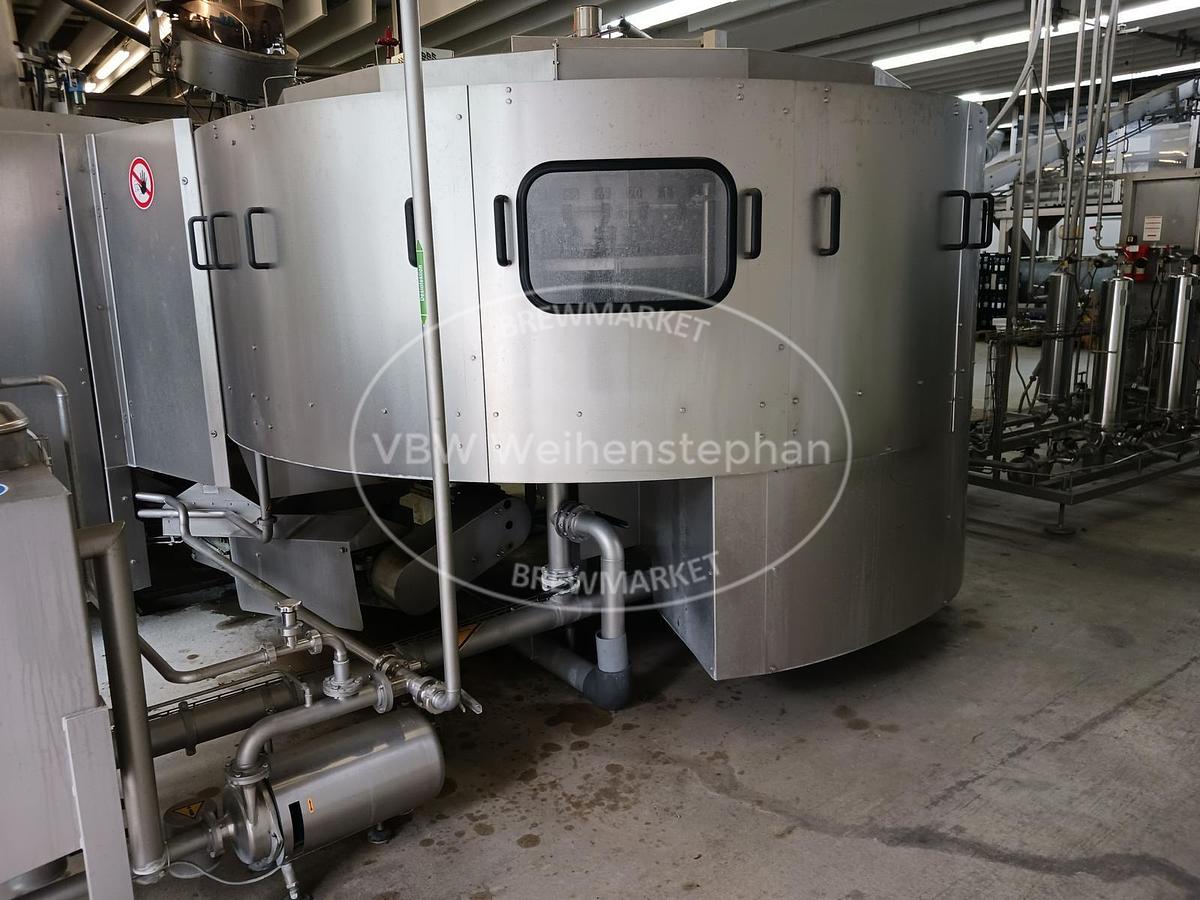 Used Rinsing, filling and sealing machine