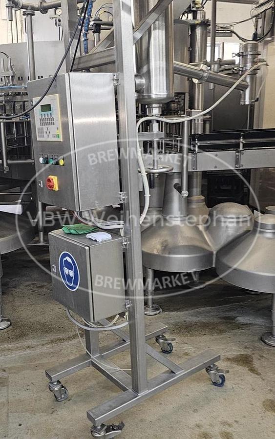 Used Rinsing, filling and sealing machine