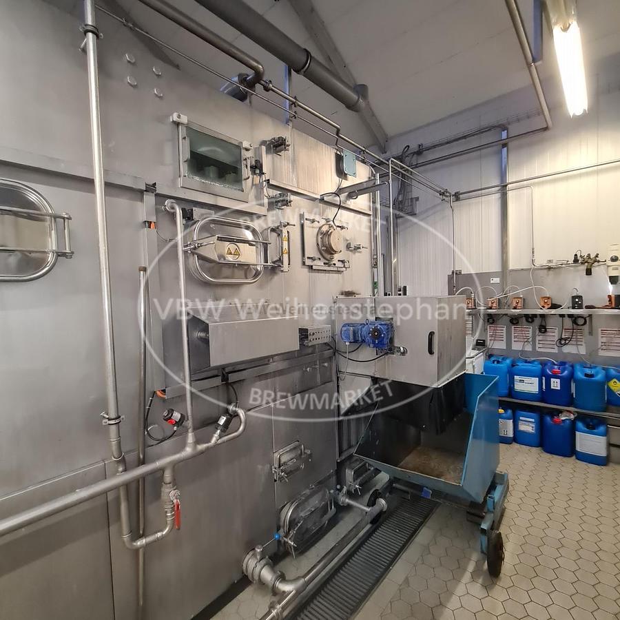 Used glass bottle filling line