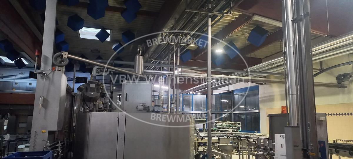 Used cap feeders