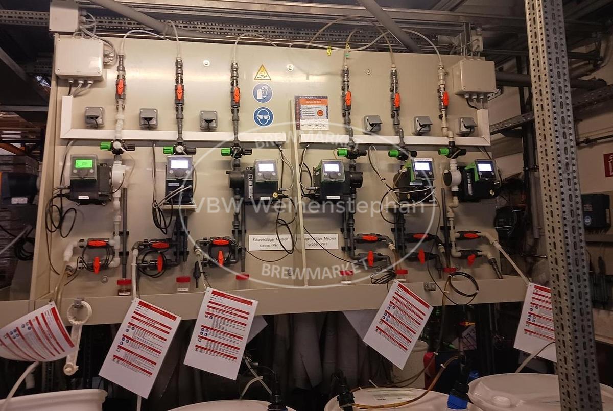 Used Bottle cleaning system