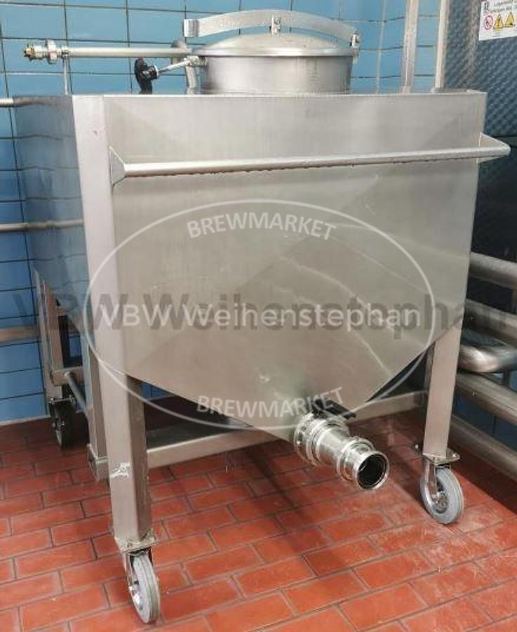 Used kieselguhr discharge trolley