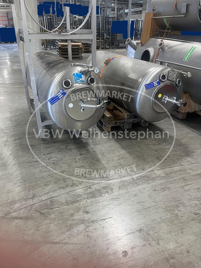 Used Transport tank (2 pieces)
