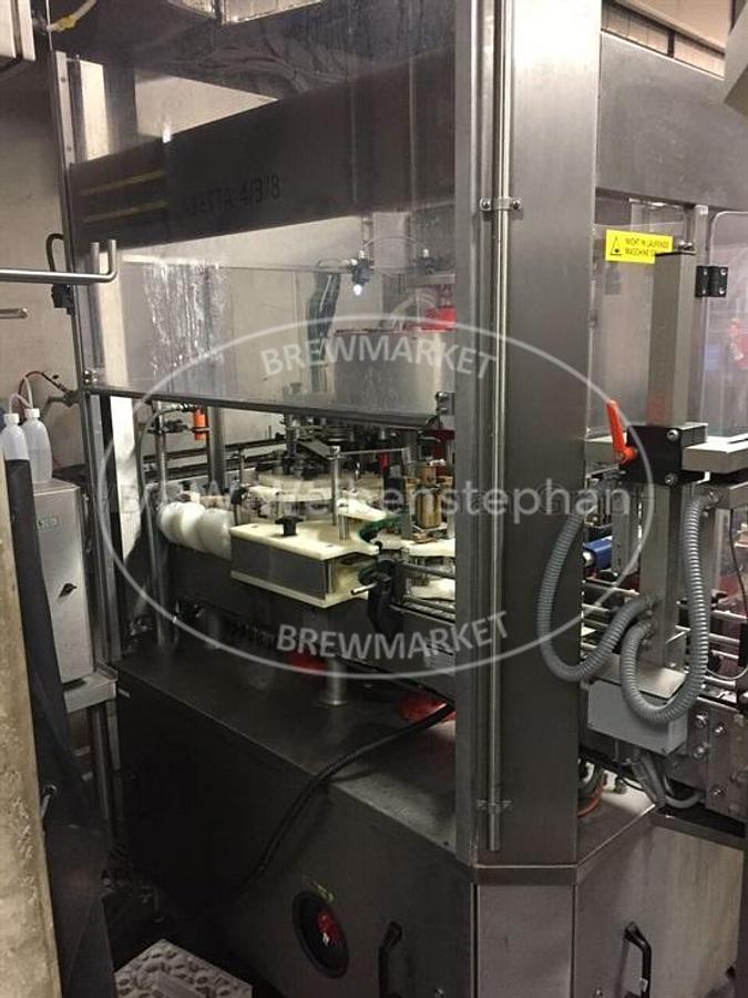 Used bottle labeling machine for swing stopper bottles