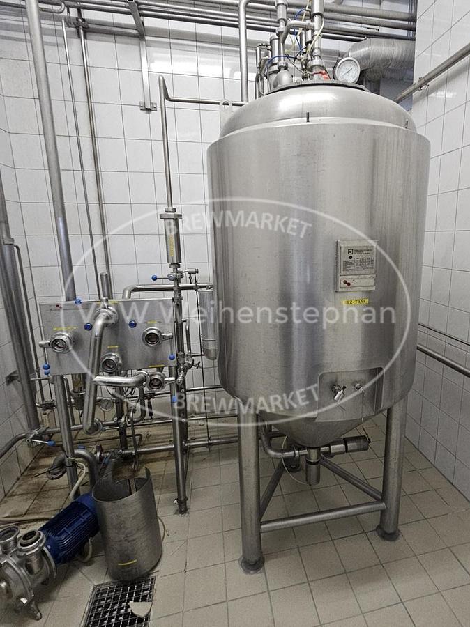Used yeast tank