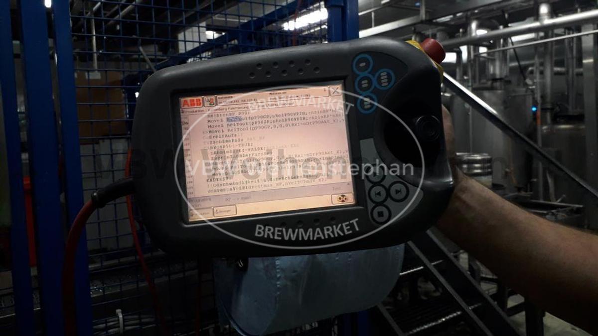 Used Palletizing robot