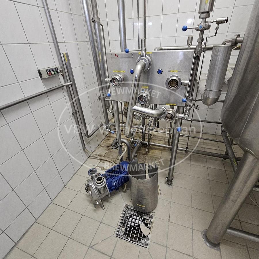 Used yeast tank