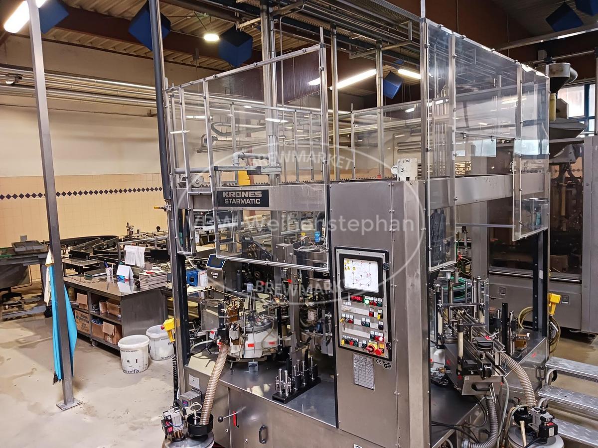 Used labeling machine