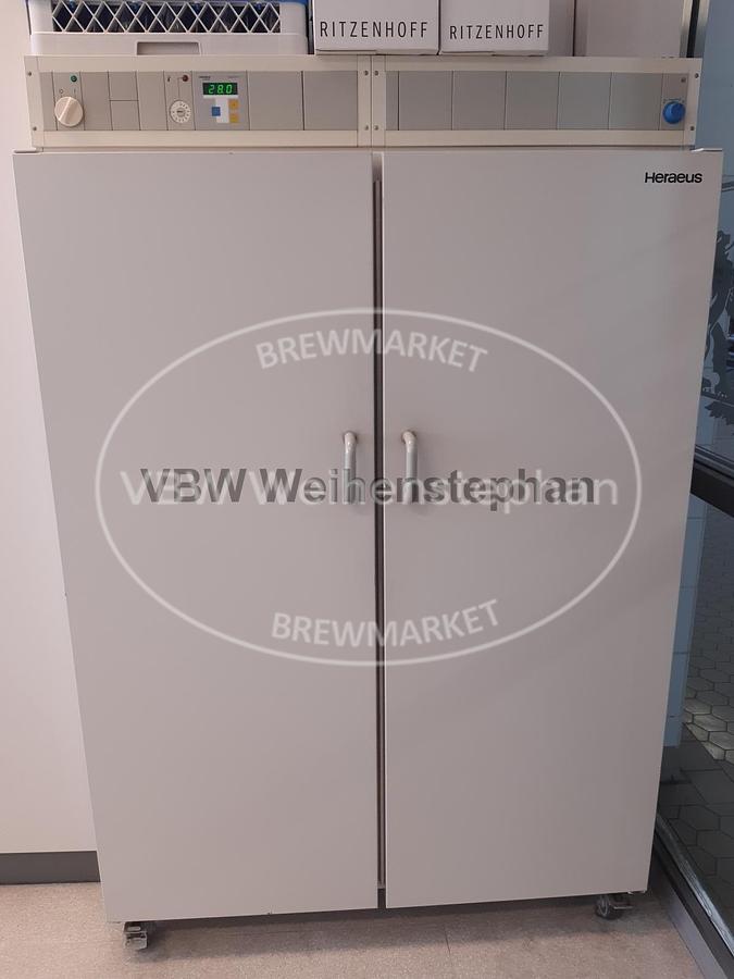 Used Incubator