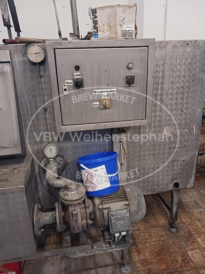 Used Crate washer