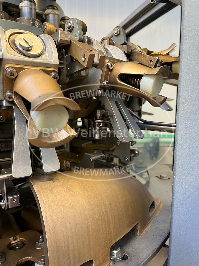 Used swing top capper