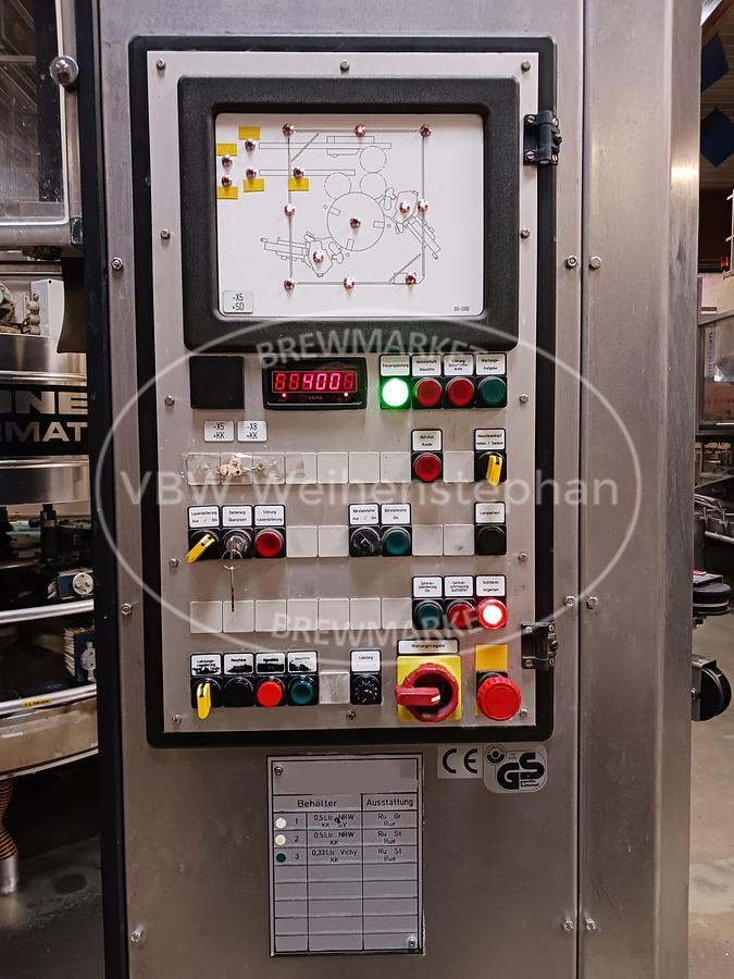 Used labeling machine