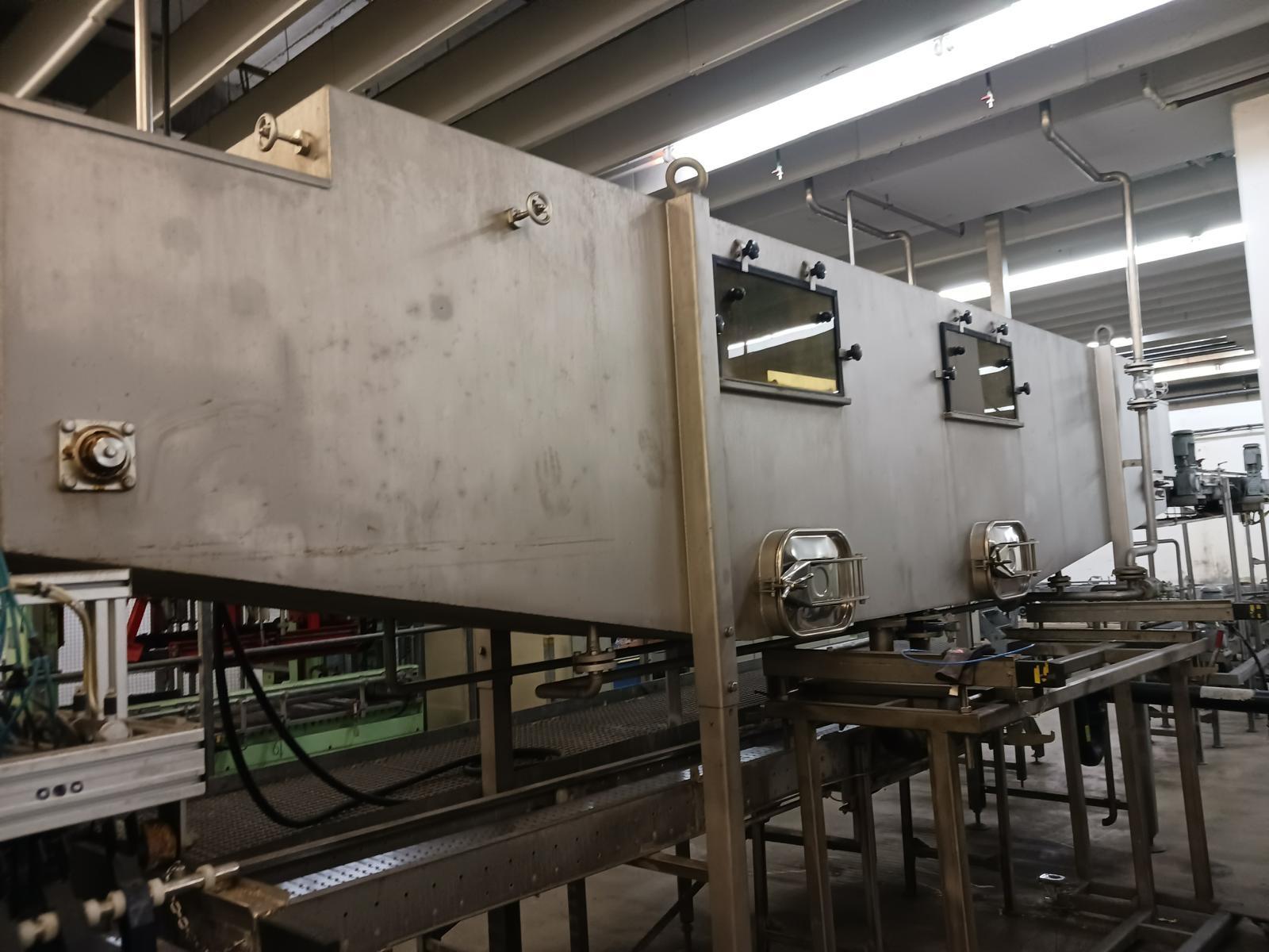 Used Crate washer