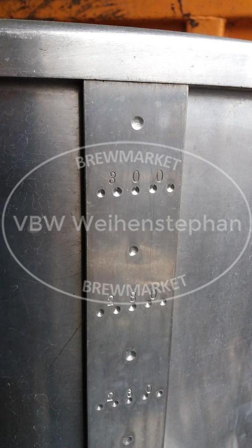 Used stainless steel vessel
