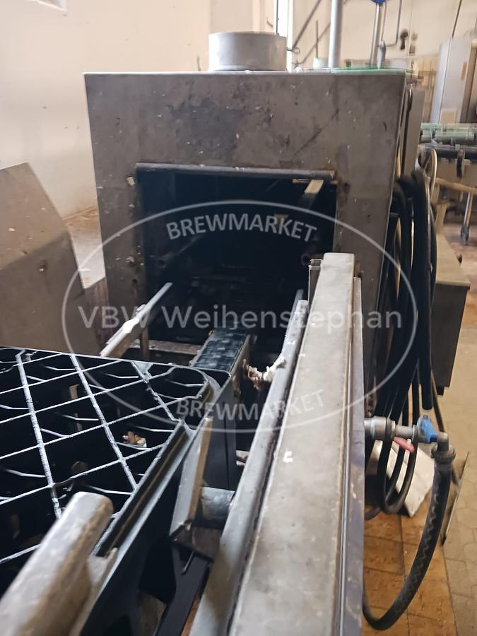 Used Crate washer