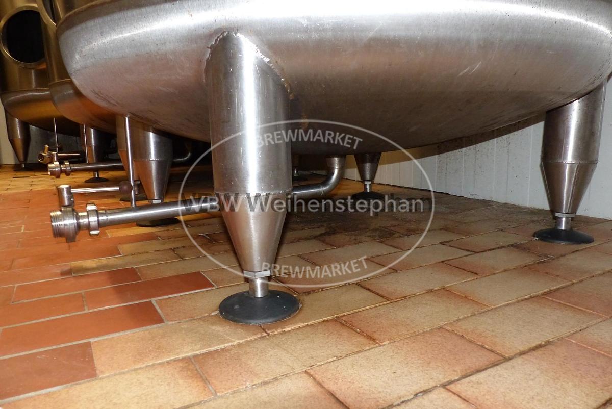 Used Storage tanks [6 pcs.]