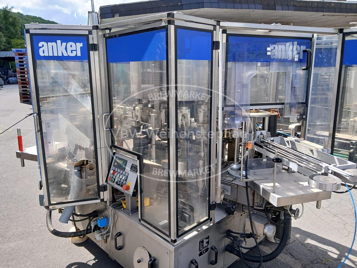 Used labeling machine