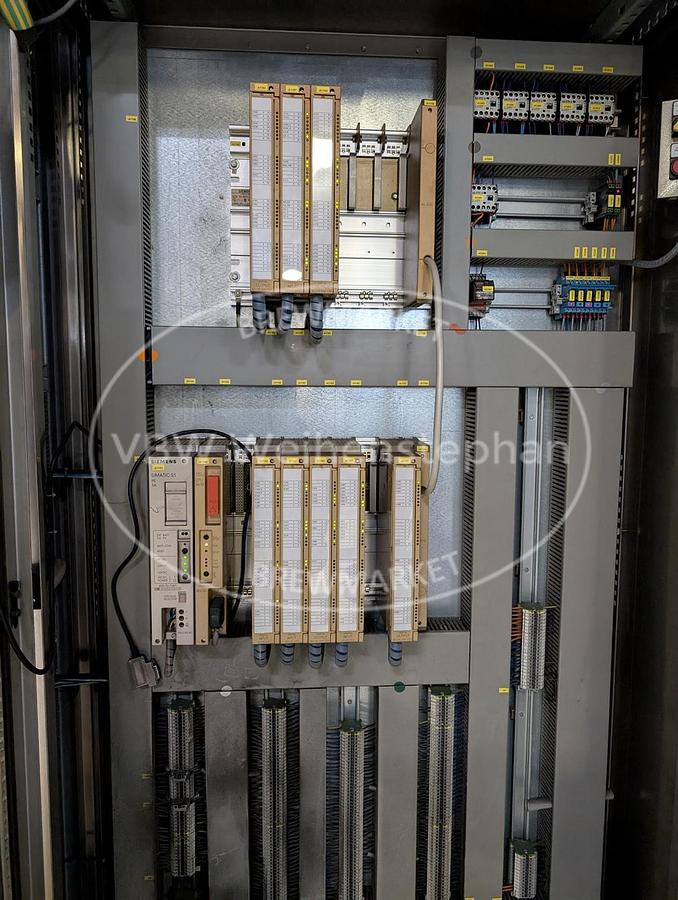 Used labeling machine