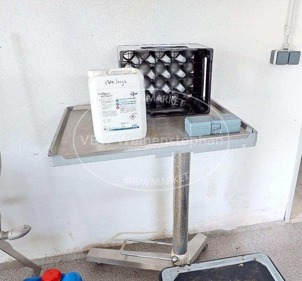 Used table