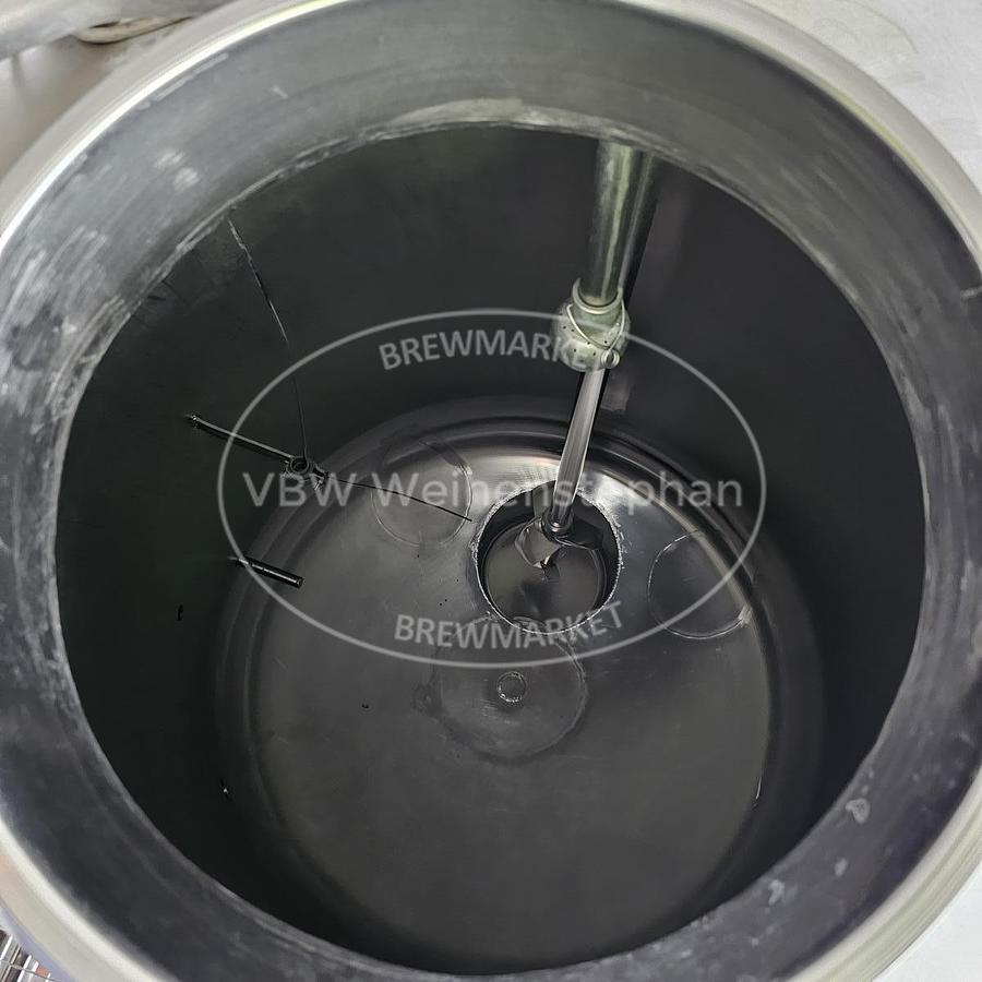 Used Agitated tank for homogenizing diatomaceous earth