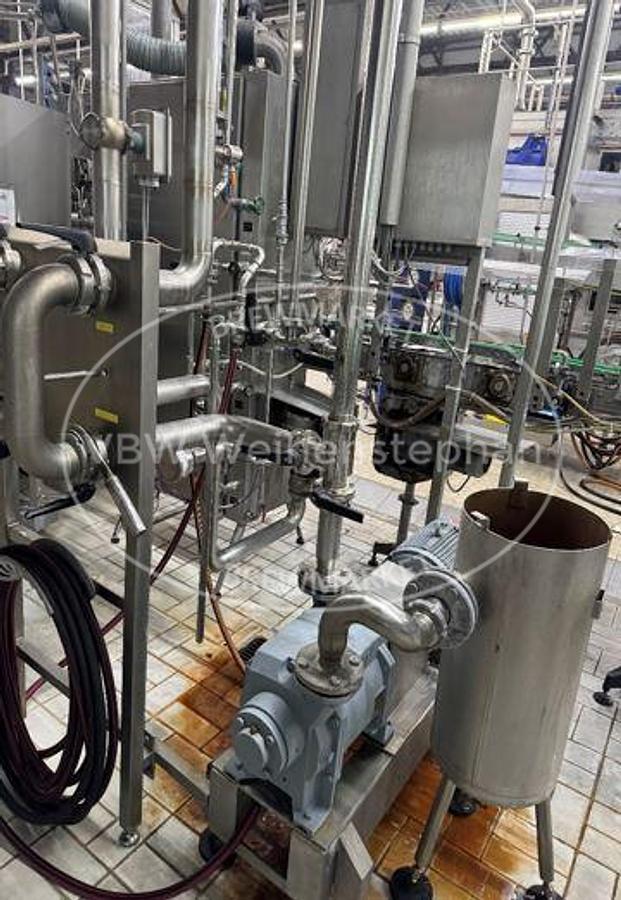 Used Glass bottle filler and capper