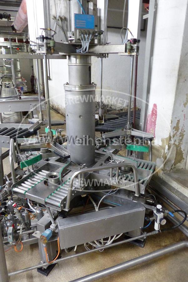 Used keg filling machine