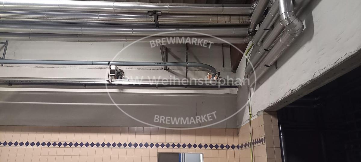 Used cap feeders