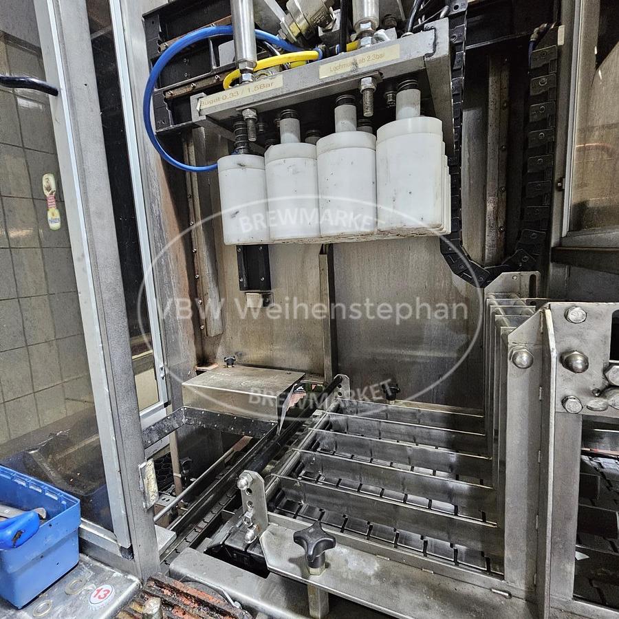 Used nonreturnable glass bottle filling line