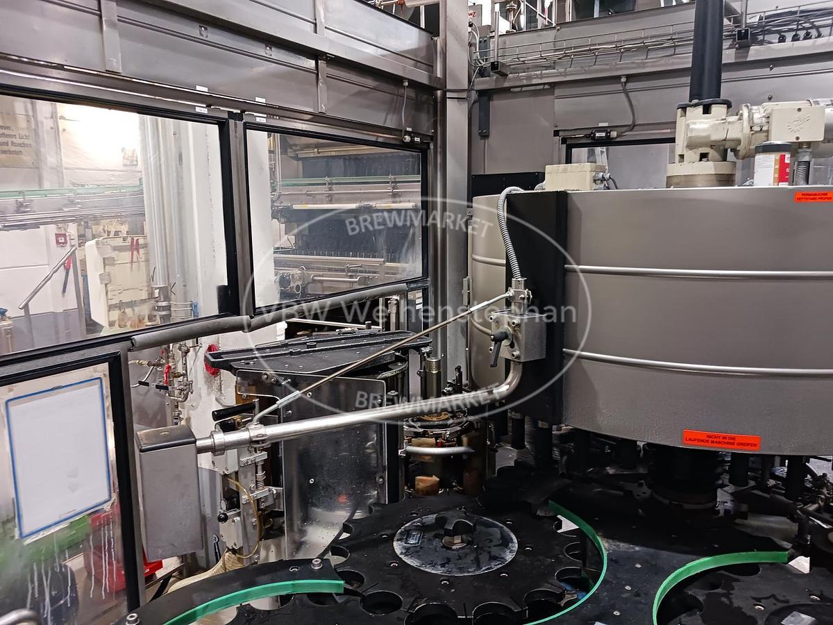 Used labeling machine