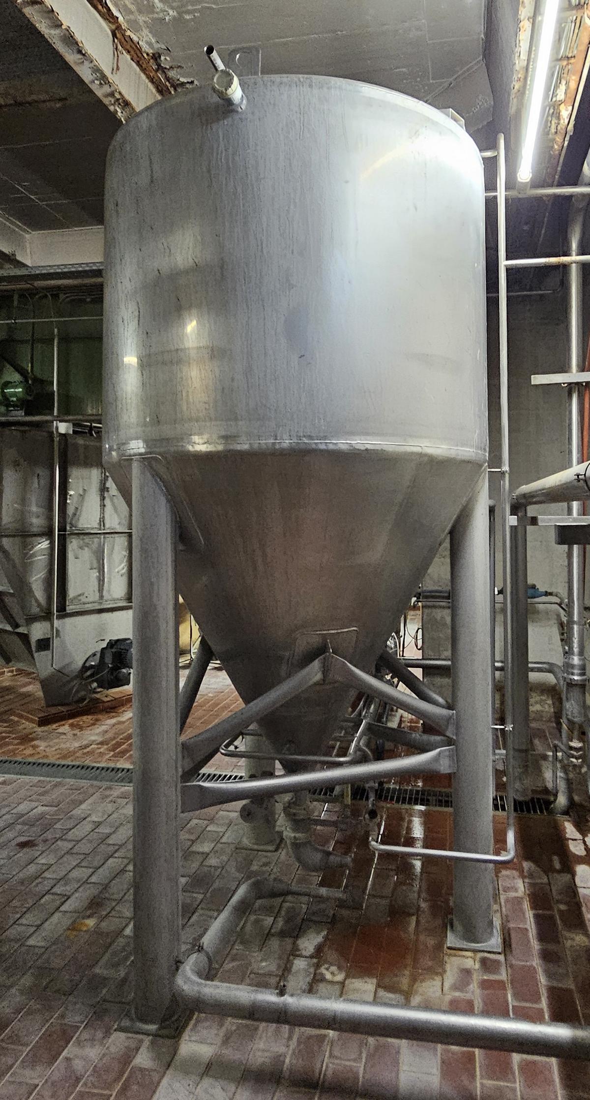 Used Cylindroconical tank