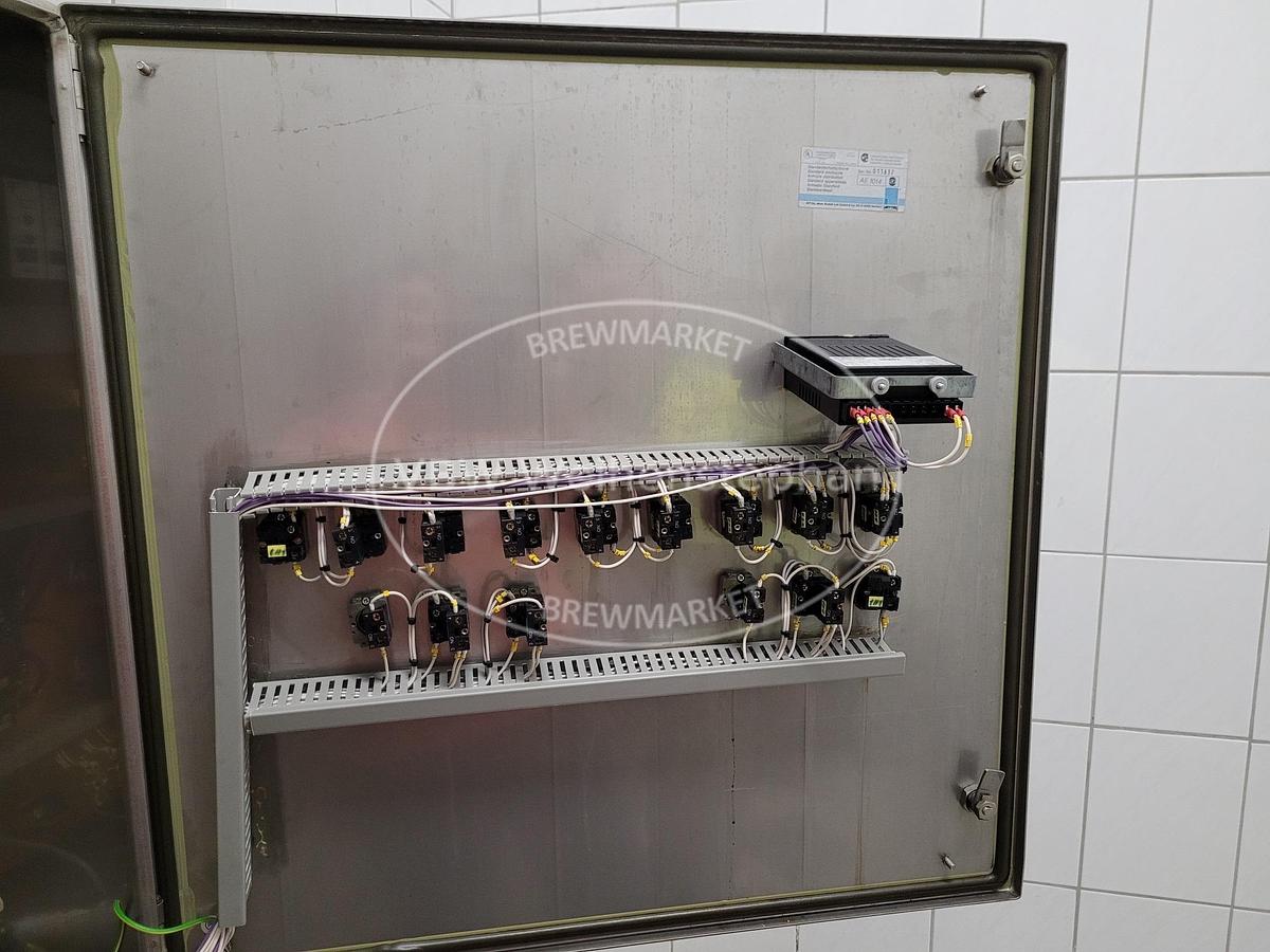Used yeast tank