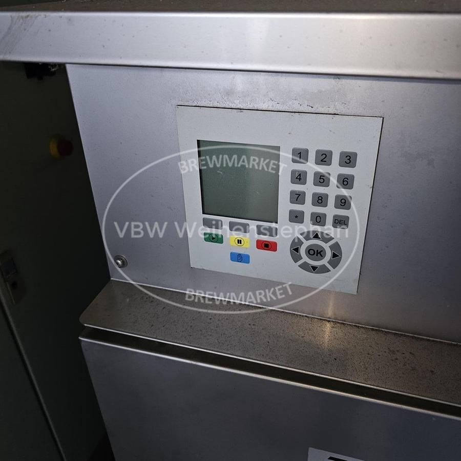 Used compact sampler