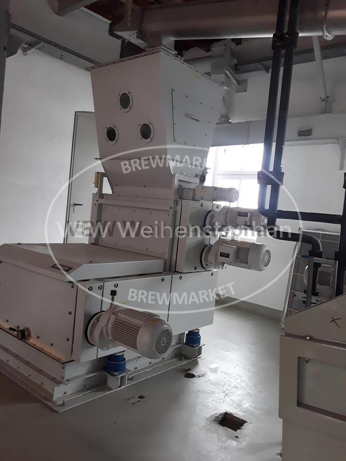 Used 6 roller malt mill