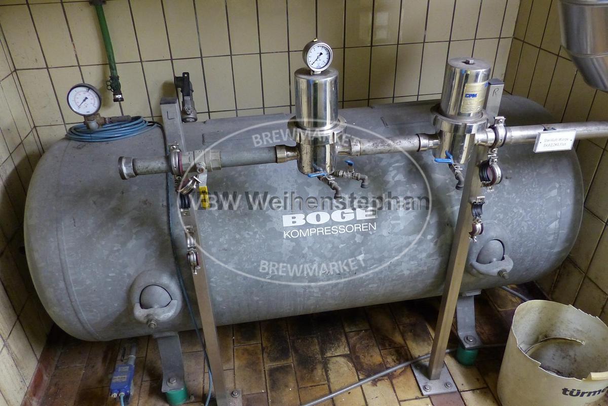Used compressed air tank