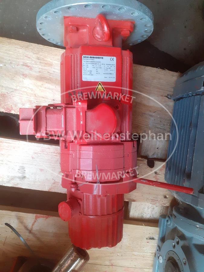 Used servo motors