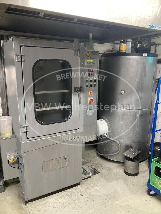Used KEG outside washer / bottle washing machine
