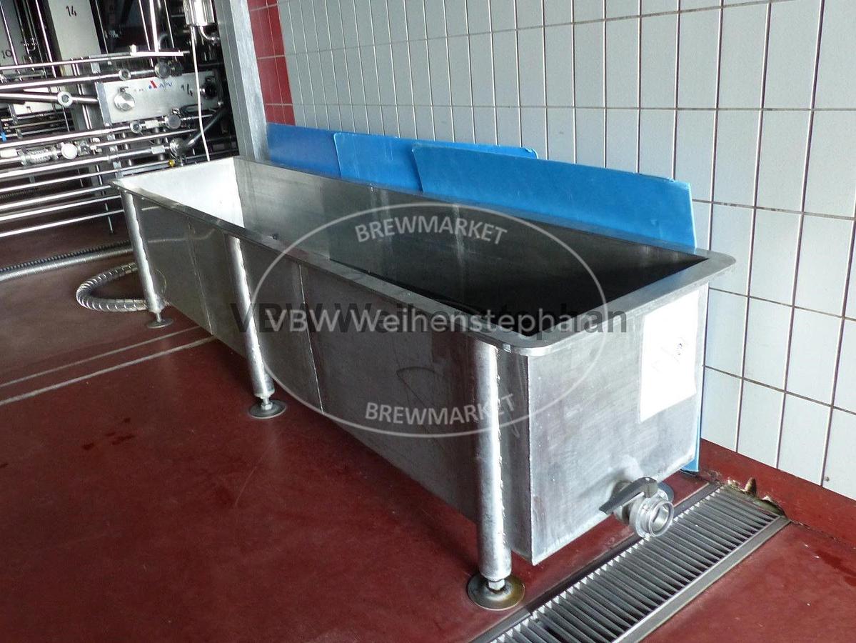 Used Disinfection vat