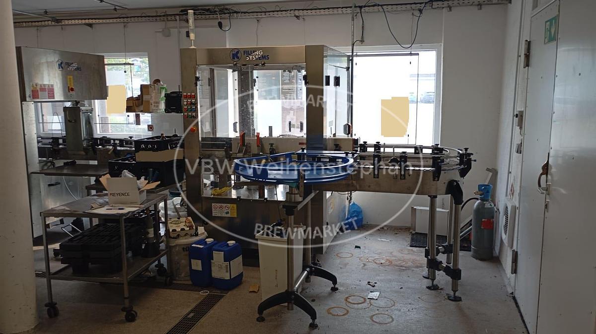 Used glass bottle filling and cleaning plant