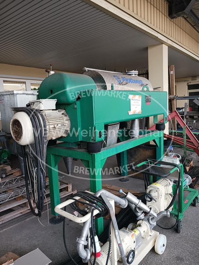 Used decanter centrifuge