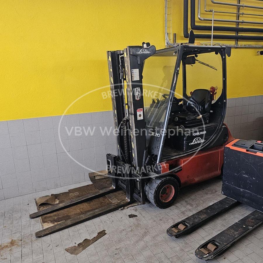 Used 2001 Linde