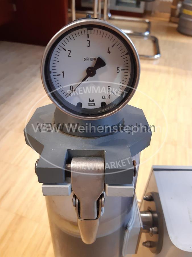 Used Bottle shaking device