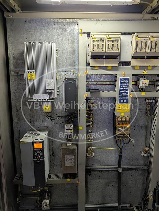 Used Glass bottle filler and capper