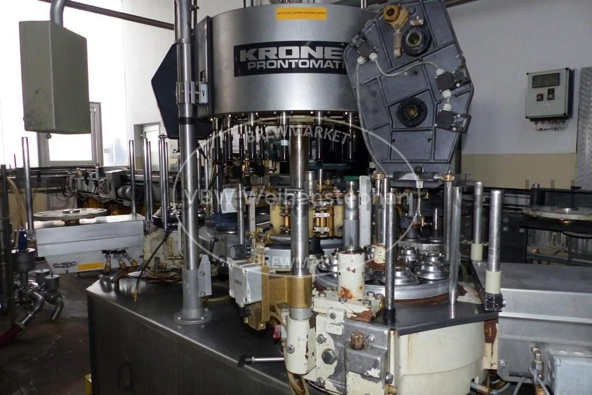 Used labeling machine